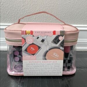 FAO Schwarz Ultimate Makeup Kit